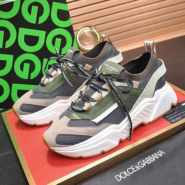 

2020wv designer new luxury men's casual sports shoes, outdoor casual shoes, with original box size 38--45, Black