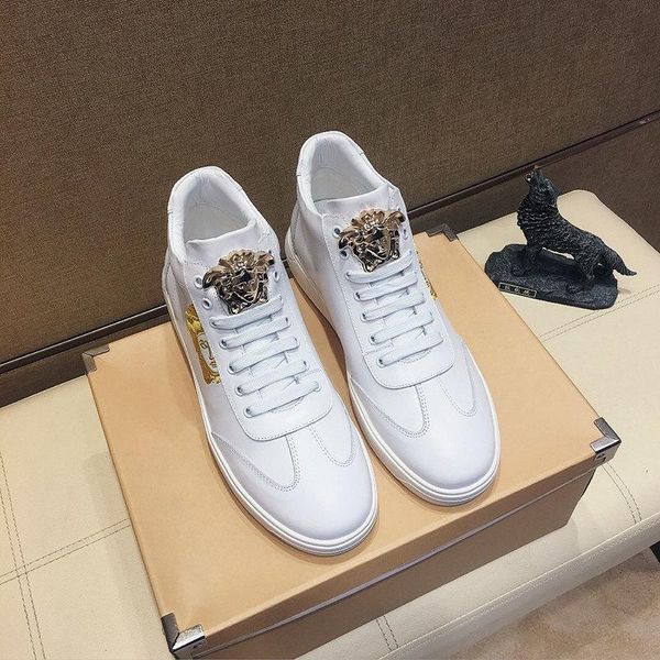 

2020q fashion high-end men's leather casual shoes comfortable breathable high-shoes, fashion wild outdoor sports shoes, size: 38-45