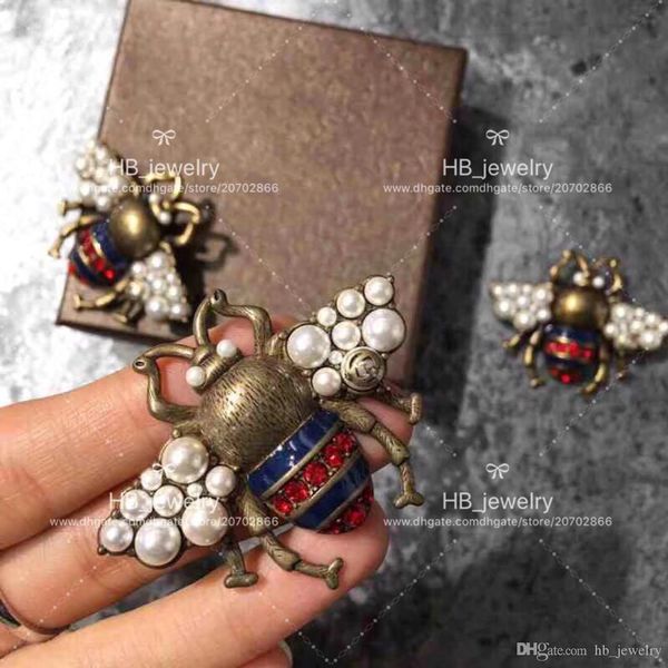 

popular fashion brand high version bee pearl brooch for lady design women party wedding lovers gift luxury jewelry for bride with box, Gray