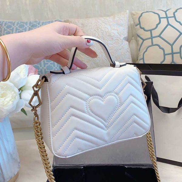 

women shoulder bags women chain crossbody bag fashion quilted heart leather handbags female purse bag graceful handbag