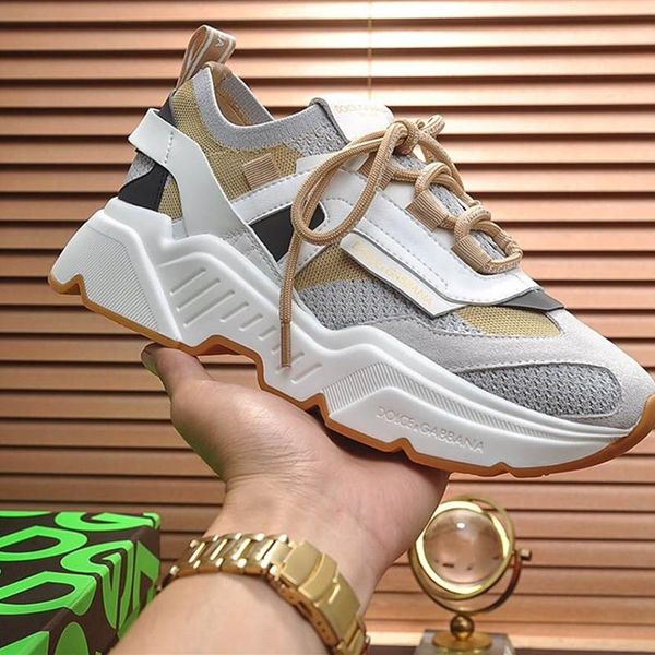 

2020r designer new luxury men's casual sports shoes, outdoor casual shoes, fast delivery and original box, Black