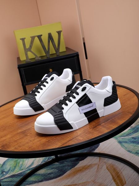 

2020yr new men's trend wild casual shoes hiking shoes outdoor adventure sports jogging shoes original packaging box fast delivery, Black