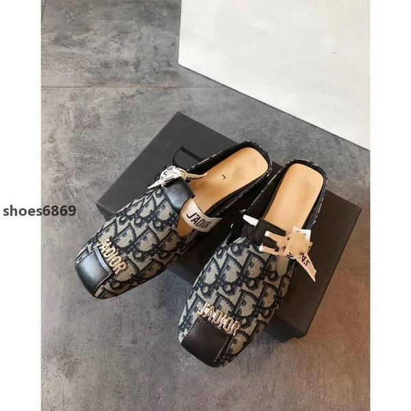 

2020 new slippers fashion summer casual sandals breat canvas slipper 33333, Black;red