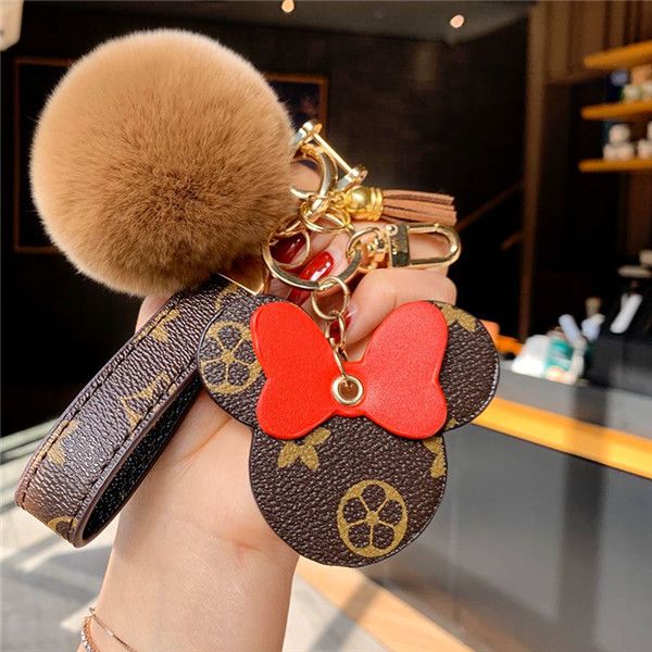 

2020 luxury designer key chain fashionable lovely wallet charm key chain gift bg66, Silver