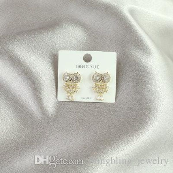 

new european and american style sweet and cute animal earrings selling micro inlaid sparkling zircon silver pin earrings, Golden;silver