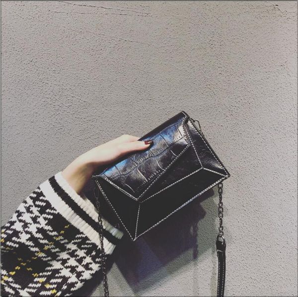 

leisure bag women's handbag new versatile messenger bag chic chain alligator bags