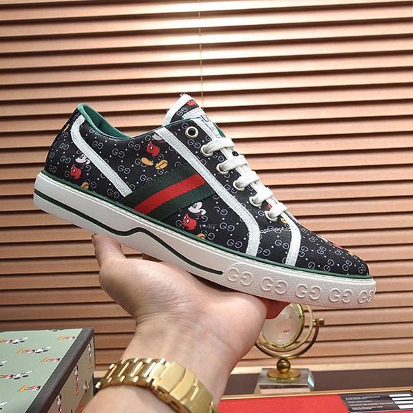 

2020 мужская обувь кроссовки класса люкс с коробкой chaussures de sport pour hommes designer лучшие качества mens tennis 1977 sneaker hot vi, Black