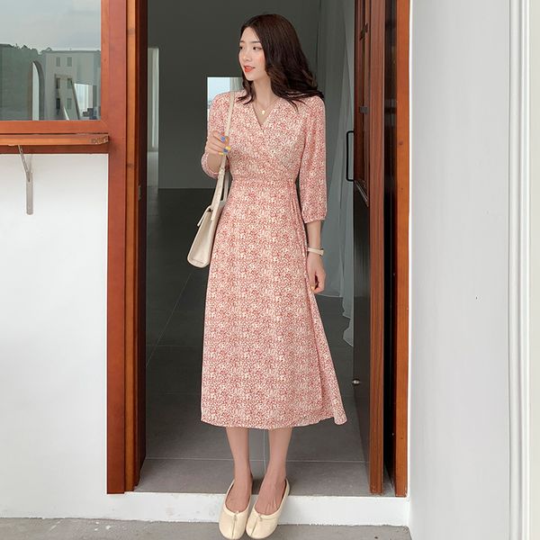 

red floral print high waist break dress summer new style three-quarter sleeve lace elegant dress ladies sweet style, Black;gray