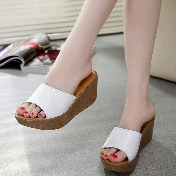 

2020 luxury magic stick white black cowskin real leather platform designer sandals women fashion shoes size 35-41 tradingbear 11p232
