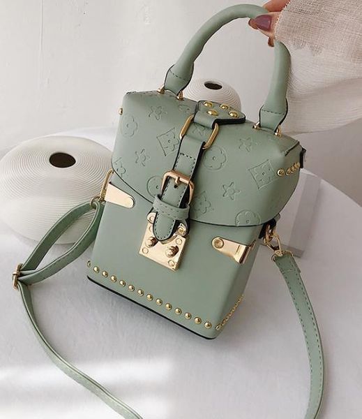 

designer female bag 2020 newset fashion four seasons embossed box portable diagonal bag ladies tide bags