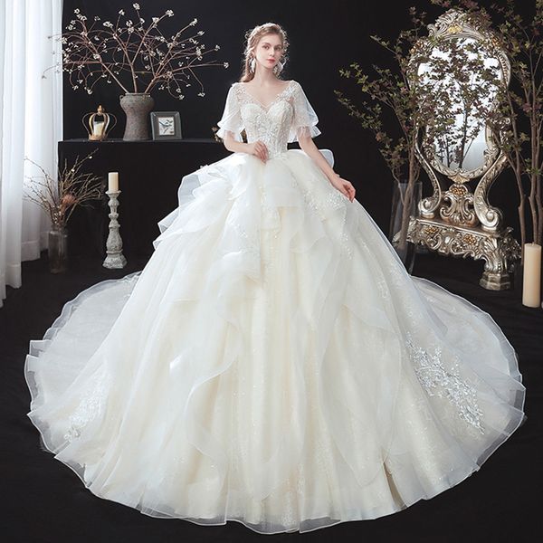 

2021 plus size wedding dresses bridal gowns boho short sleeves v-neck ruffler overskirts lace pearls beaded vestidos de novia gothic, White