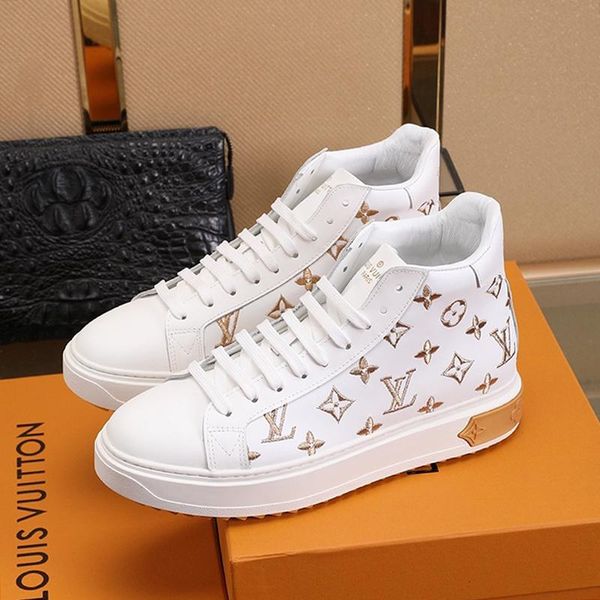 

comfortable mens shoes breathable outdoor walking sneakers lace -up plus size high luxury men boots herren luxus marken schuhe sale