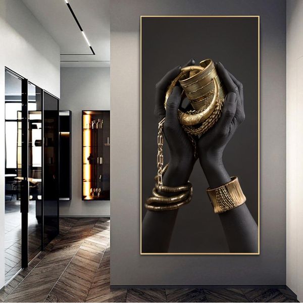 

Black Hands Holding Jewelry Canvas Art Posters And Prints African Art Canvas Paintings Wall Art for Living Room Home Decor (No Frame)