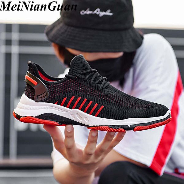 

light flat running shoes men slip on black sport shoes male mesh breathable summer sneakers low soft men's sports a8