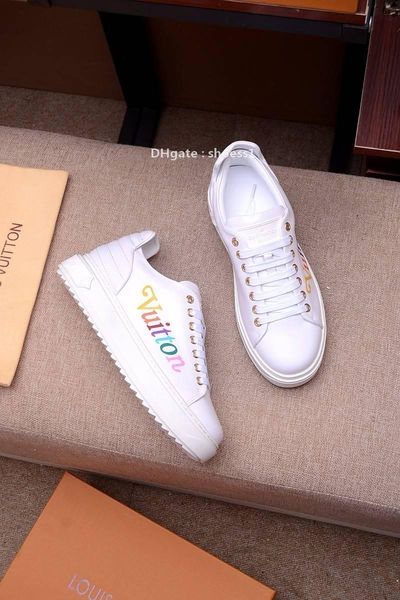

2021-2020e limited custom leather thick -bottom embroidered low -casual men 's tide shoes ,fashionable lace up sneakers ,size :38, Black