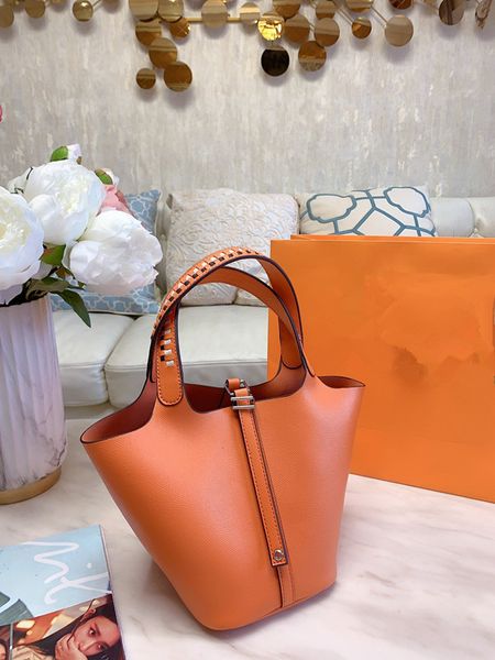 

handbag carrying woman carry 2020 new european and american fashion basket litchi grain simple bucket bag four seasons