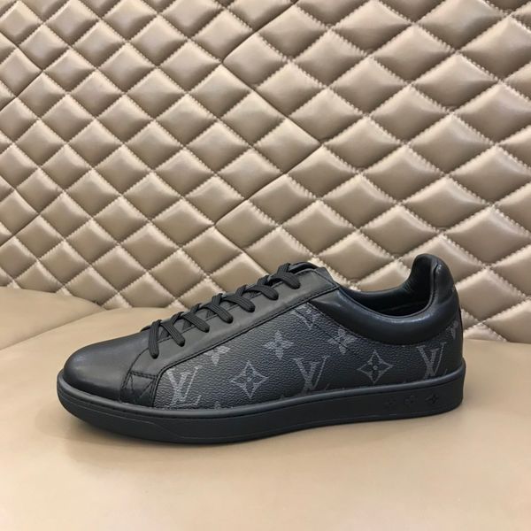 

new30 casual men's shoes fashion all-match sports shoes outdoor breathable comfortable running shoes original box packaging, Black