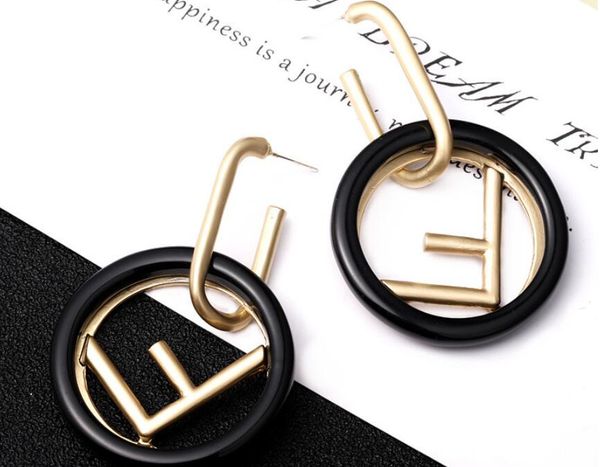 

simple earrings gold color stainless steel pearl g earring gold silver ear studs for women wedding party jewelry2020, White