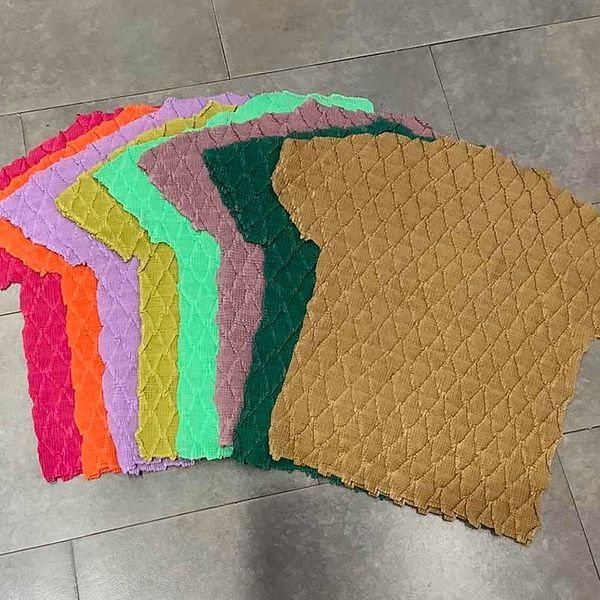 

91i6n плиссе топ женщин с короткими рукавами высокого футболки воротник 2020 новый sanzhai уникальный плиссировка ремесло сплошной цвет диза, White