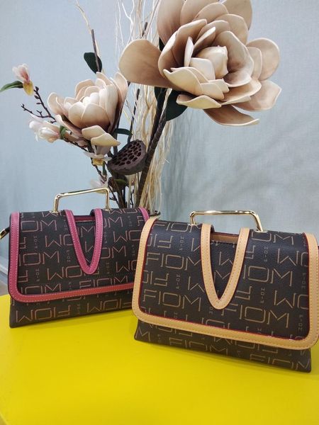 

оптовая дизайнерские сумки мешок плеча сумки повелительниц известных дизайнеров дамы моды пвх сумка женская сумка l9002