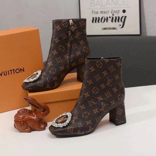 

56 designer luxury women's casual fashion shoes, women's outdoor casual shoes, fast delivery, original box, Black