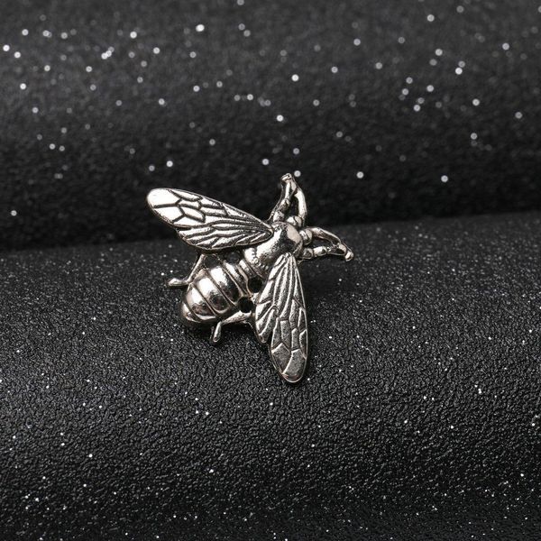 

dhl 2020 wholesale new brooch bee brooch pins women pin buckle brooches jewelry for gift silver gold, Gray