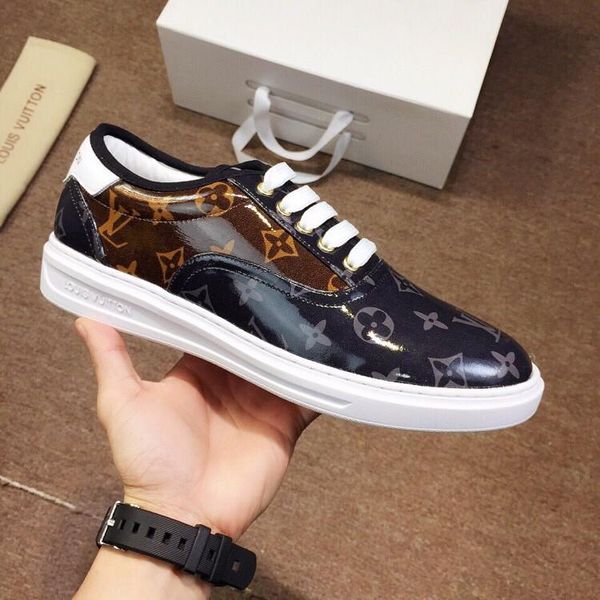 

2020-2019s luxury designer men's casual shoes, fashion casual men's technical sports shoes, original shoe box delivery, size 38-45
