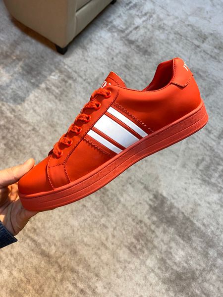 

2020 new fashion trend azul sports shoes hiking outdoor running shoes comfortable breathable sports overall light running shoes1