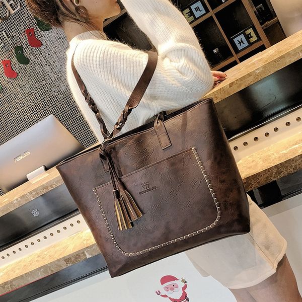 

ins2020 new women's fashion tassel big portable shoulder shoulder bag large capacity bag bags