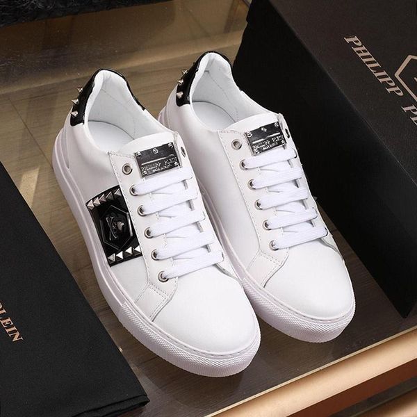 

low studs men 's casual shoes sale with origin box black and white autumn and winter comfortable outdoor walking lightweight shoes