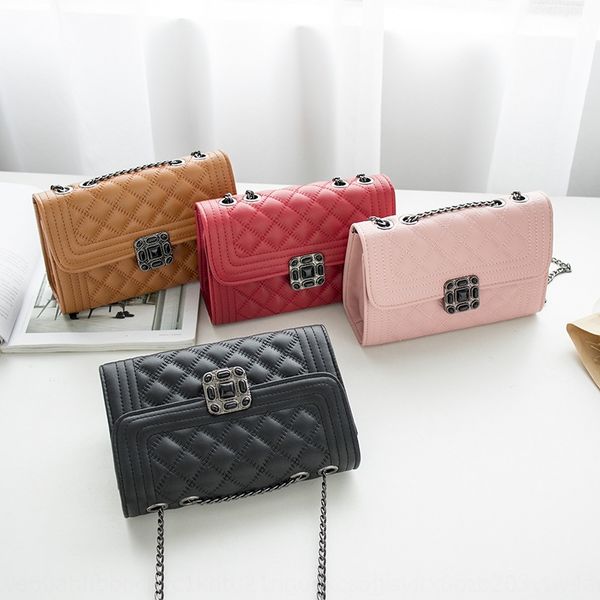

2020 new women's shoulder shoulder small square fashion crossbody women's bag rhombus chain small square bag fashion, White