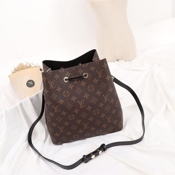 

vintage women leather bucket bag handbag drawstring ladies shoulder bag messenger large capacity crossbody bags with origin box