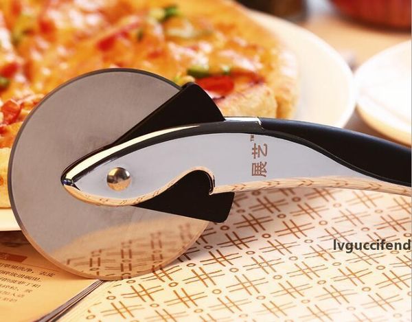 

exhibition art pizza wheel knife wrapping round knife pizza knife cutter