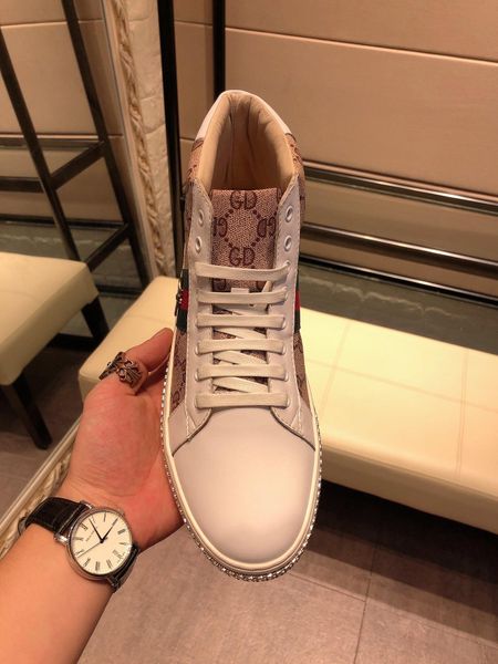 

2020a autumn and winter limited edition trend men's shoes high-casual shoes, high-end fashion wild sports shoes, original box deliv