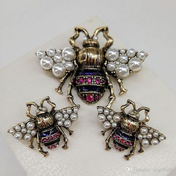 

vintage bee brooch retro women pearl rhinestone insect bee brooch suit lapel pin jewelry epacket shipping, Gray
