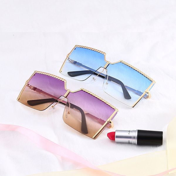 

2020 womens designer luxtury golden square frame sunglasses for women sunglass eyewear sun glass lunettes de soleil pour femmes, White;black