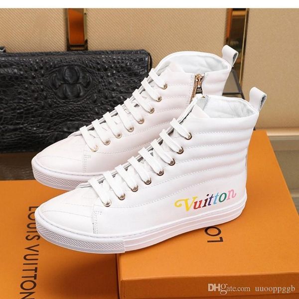 

2020qg new official website synchronization luxury men's casual fashion shoes, outdoor travel sports shoes, fast delivery original box, Black