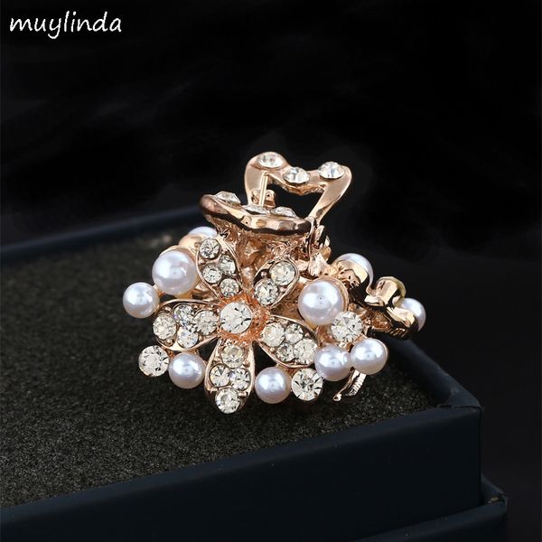 

muylinda simulated pearls flower small hair claw clip fashion women rhinestone hair accessores jewelry, Golden;silver