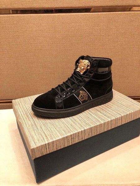 

2020k autumn and winter high-end custom men's high-casual shoes, fashion trend outdoor sports shoes, original box packaging, size