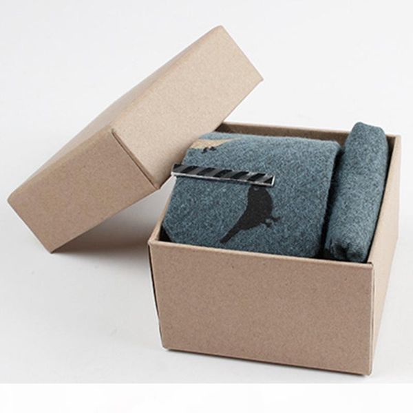 

wholesale mens cotton tie set 6cm necktie+handkerchief designerket square+tie clip+gift box set printed bird animal feather tie for men, Blue;white