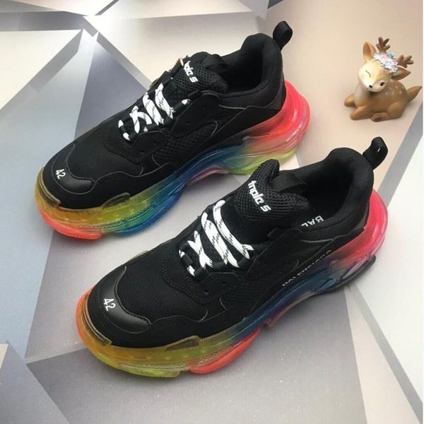 

2020fj designer designs new leisure and entertainment hiking shoes, outdoor jungle adventure shoes, original packaging and box delivery, Black