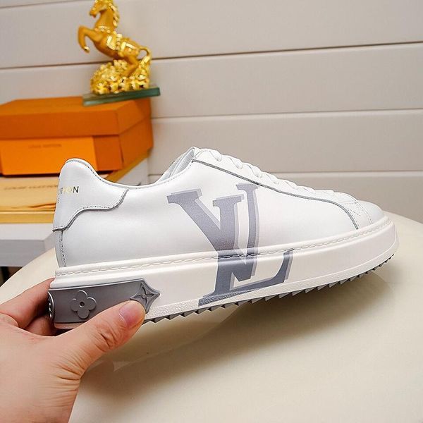 

fashion classic mens shoes new arrival lightweight autumn and winter shoes lace -up low plus size sports men shoes sale scarpe d, Black