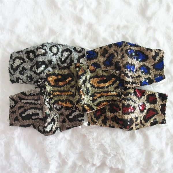 Maschera di leopardo con paillettes alla moda Maschera per la bocca con copertura antipolvere femminile Tipo di orecchio appeso Maschera regolabile casual per adulti