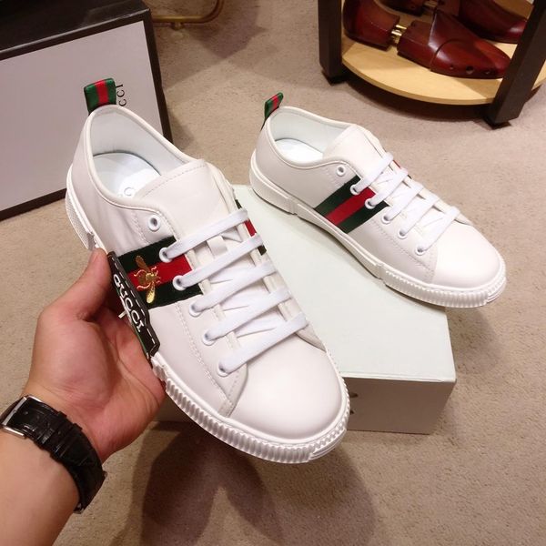 

2020-2019 autumn new luxury high-end custom leather men's running casual shoes, tide brand personality wild low-shoes, size: 38-44