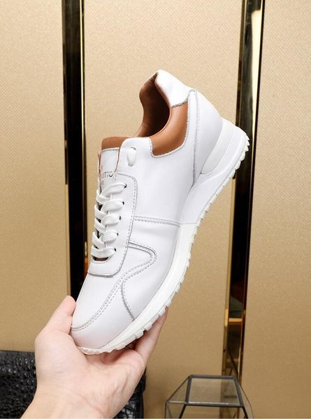 

run away men shoes vintage lightweigh lace -up luxury male sport comfortable running footwears sport shoes luxury breathable scarpe da uomo