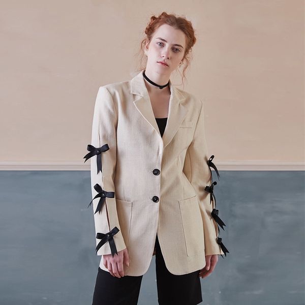 

listen to dew\" 20 autumn coat butterfly butterfly new design sense niche bow aging personality slimming small suit coat, Black