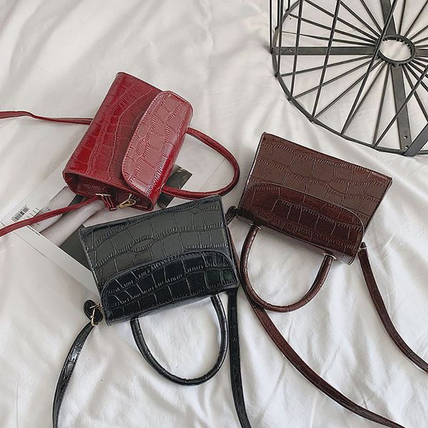 

women portable small square bag messenger bag plain wild shoulder bag messenger tasjes dames 35