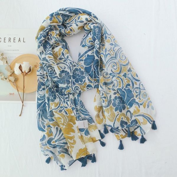 

2019 autumn new silk women's cotton travel cotton and linen long sunscreen beach scarf big shawl scarf, Blue;gray