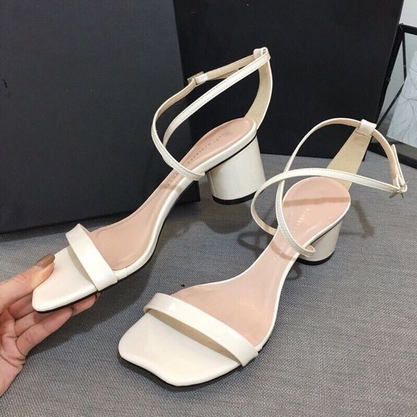 

3)2020 early summer new thick-heeled crossover women's thin strap sandals midsole waist fashion youthful wild single product, Black