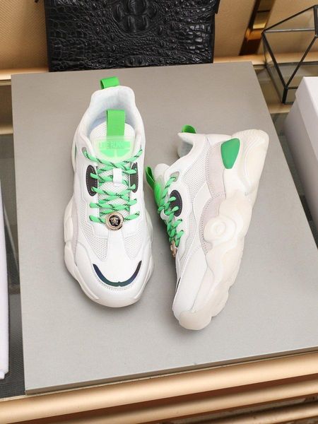 

2020wf menmen casual comfortable hiking sneakers hiking travel shoes outdoor survival adventure shoes original packaging and box delivery, Black